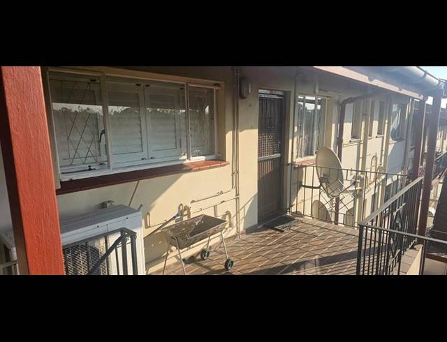 3 BEDROOM APARTMENT FOR SALE IN MALVERN
